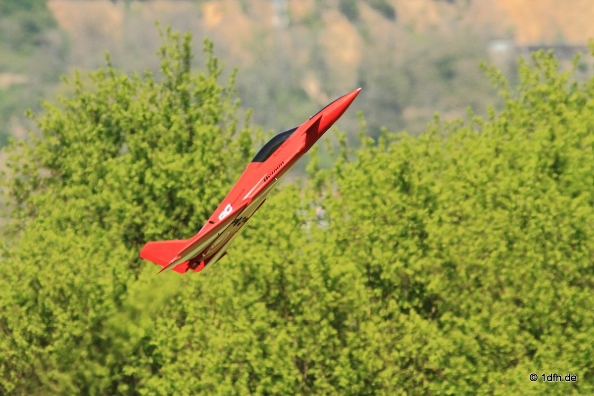 1dfh-050516-109