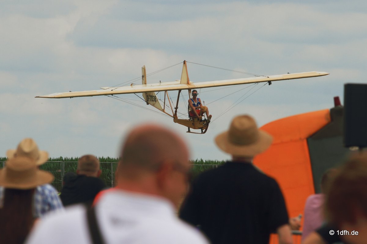 4. Oldtimer- und Luftfahrtfestival Eutingen 17.07.2016