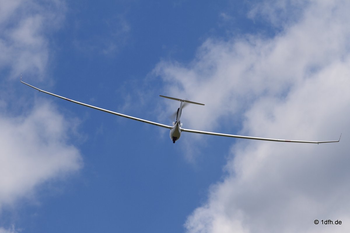 51. Internationaler Hahnweide-Segelflugwettbewerb 21.05.2017
