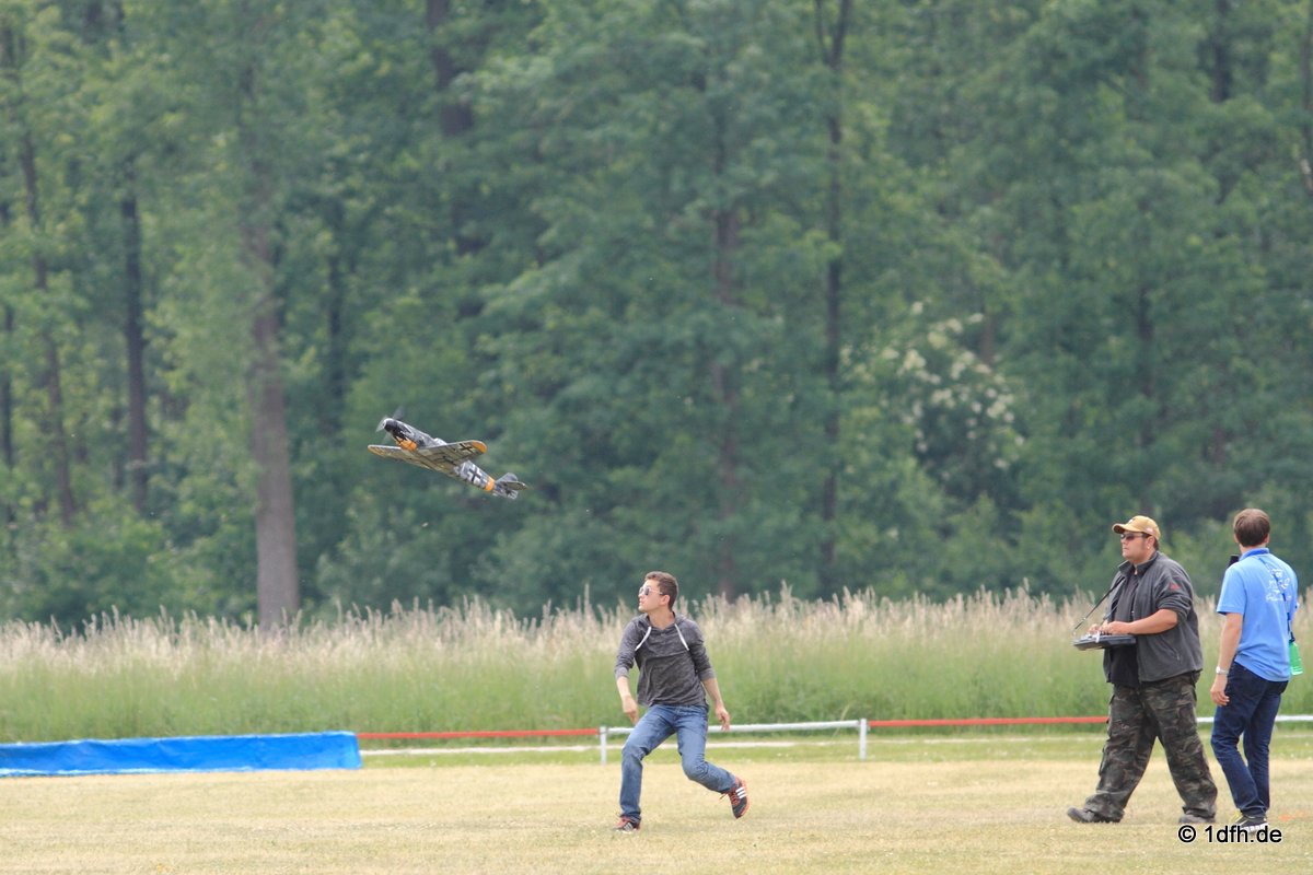 Flugtag MFG Graben-Neudorf 24.05.2015
