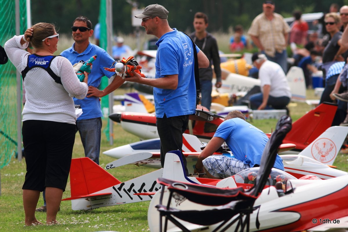 Flugtag  MFG Graben-Neudorf 24.05.2015