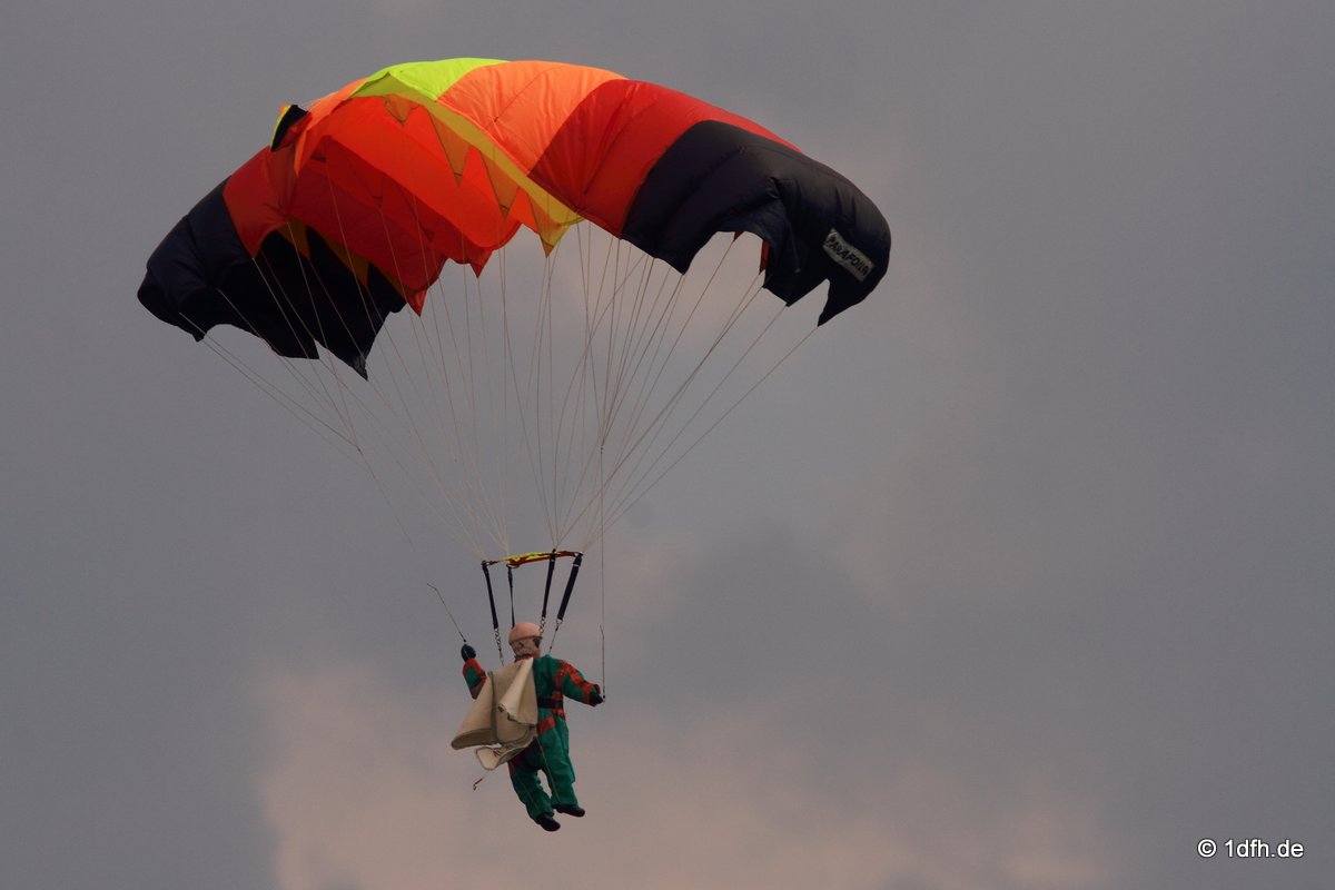 Flugtag  MFG Graben-Neudorf 24.05.2015