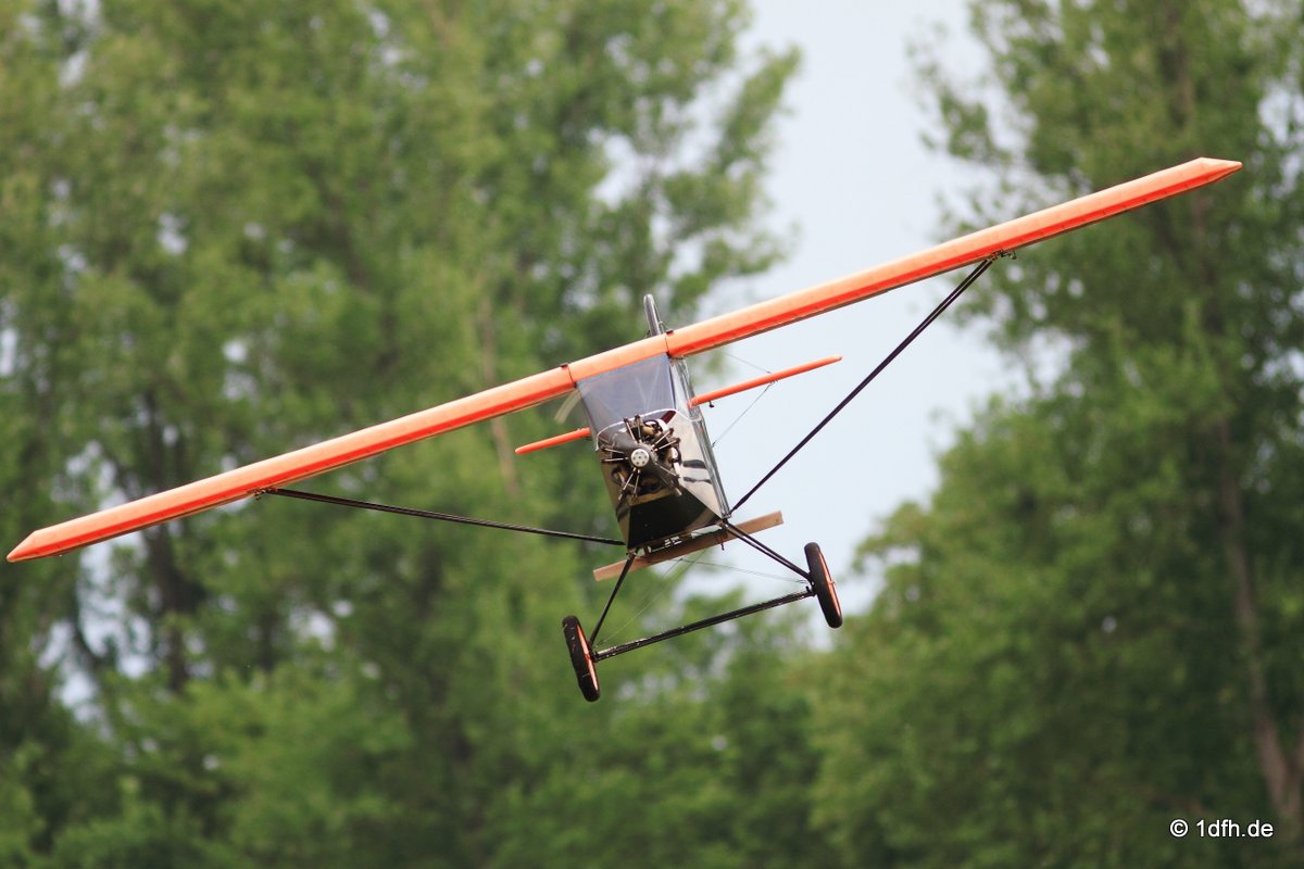 Flugtag  MFG Graben-Neudorf 24.05.2015