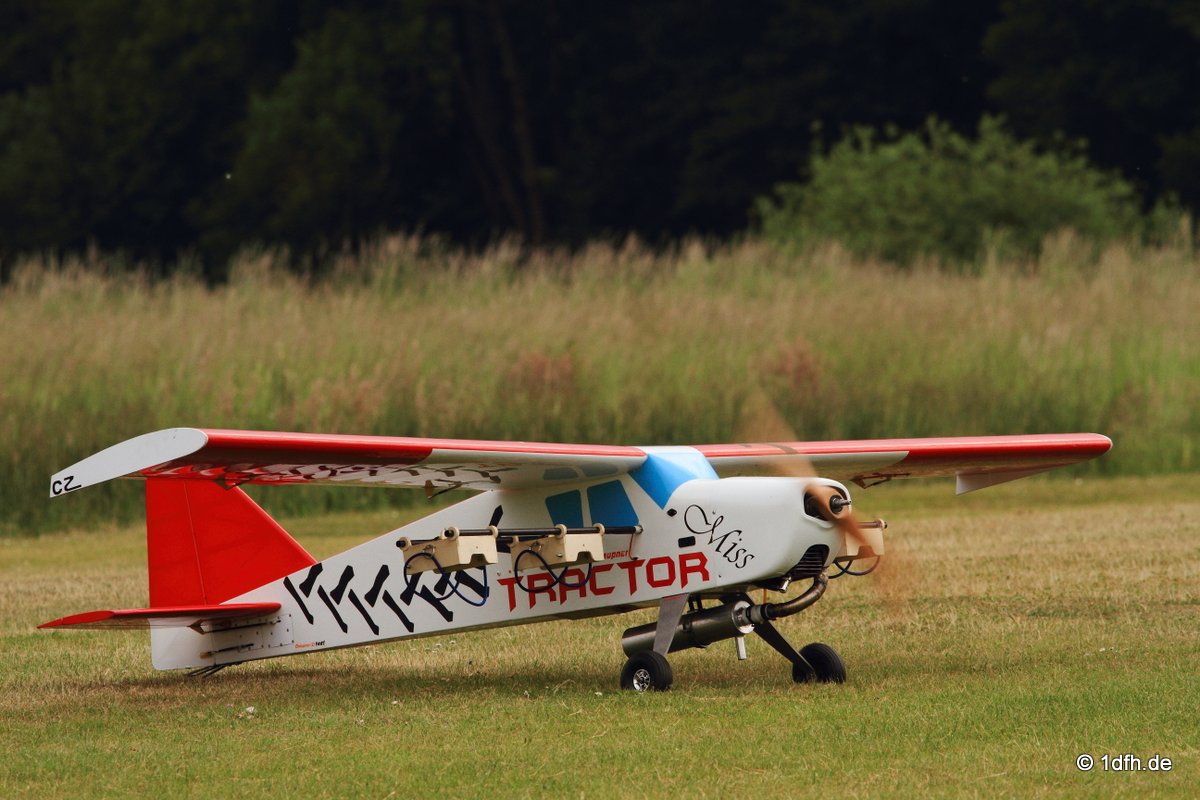 Flugtag  MFG Graben-Neudorf 24.05.2015
