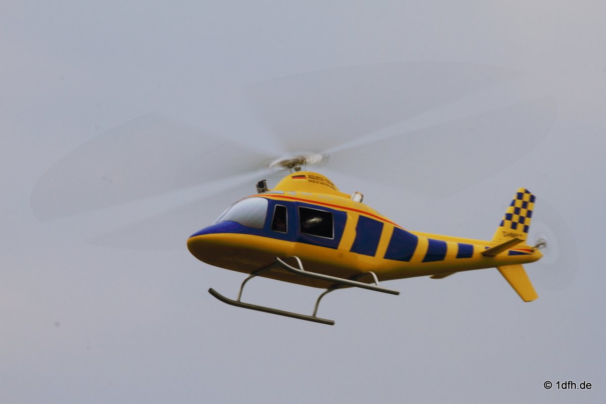 Flugtag  MFG Graben-Neudorf 24.05.2015