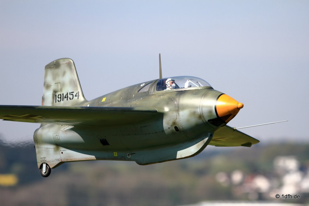 Modellflugtag Flugmodellsportgruppe Ertingen e.V. 08.05.2016