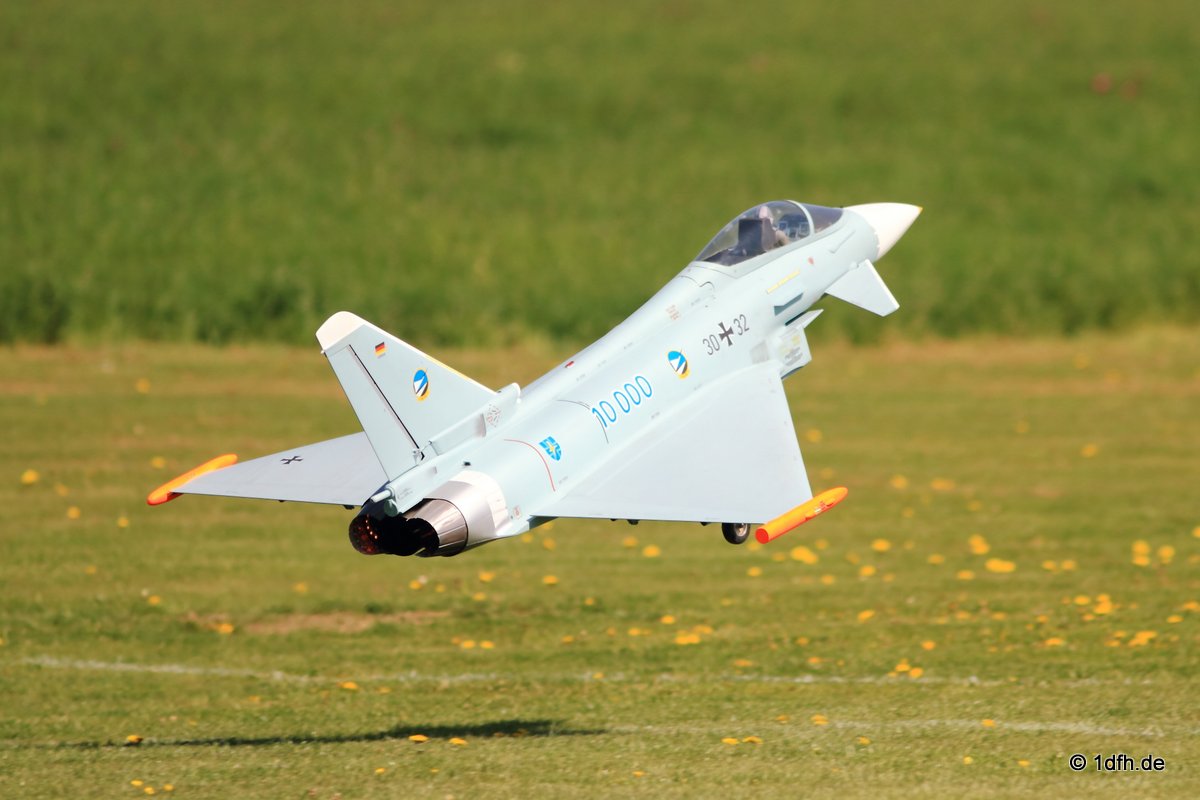 Modellflugtag Flugmodellsportgruppe Ertingen e.V. 08.05.2016