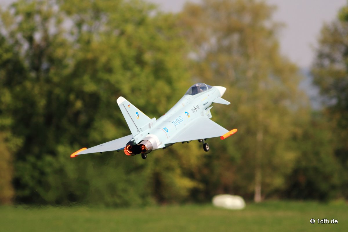 Modellflugtag Flugmodellsportgruppe Ertingen e.V. 08.05.2016