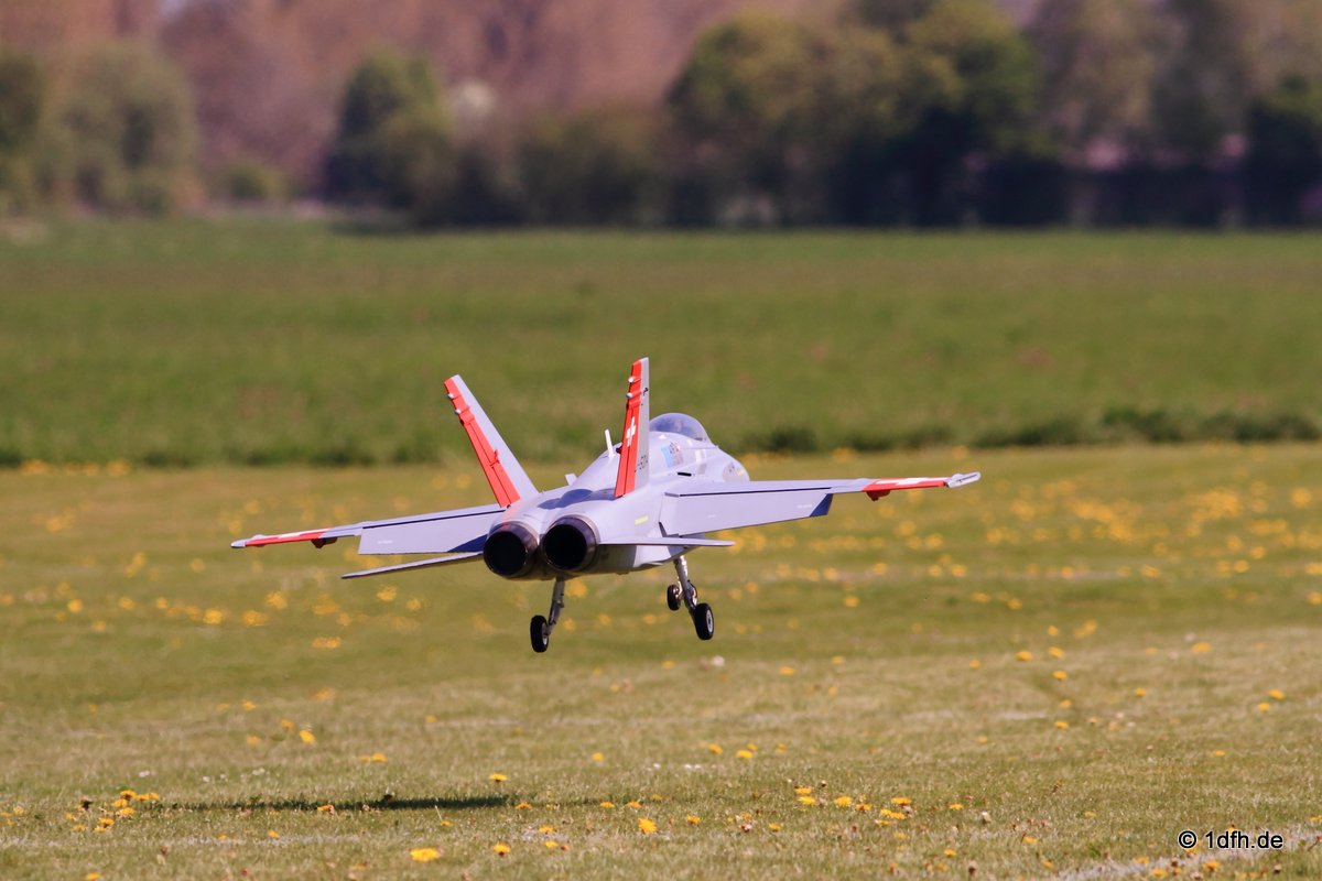 Modellflugtag Flugmodellsportgruppe Ertingen e.V. 08.05.2016