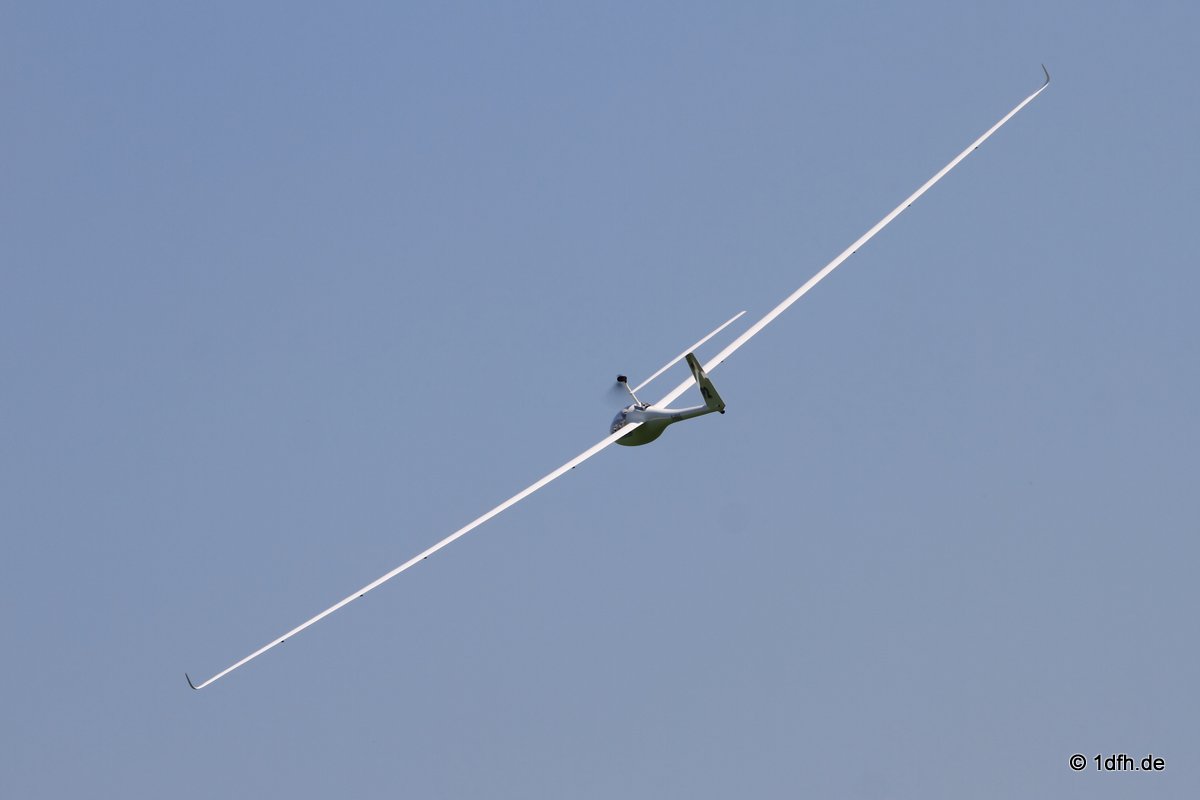 Modellflugtag Flugmodellsportgruppe Ertingen e.V. 08.05.2016