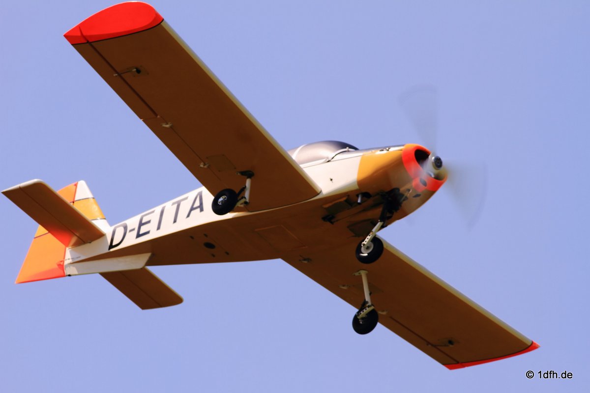 Modellflugtag Flugmodellsportgruppe Ertingen e.V. 08.05.2016