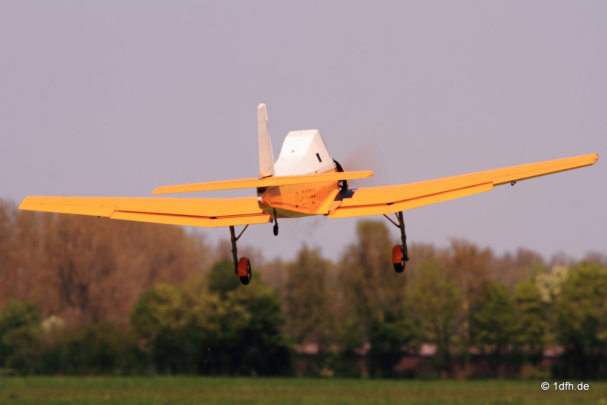 Modellflugtag Flugmodellsportgruppe Ertingen e.V. 08.05.2016