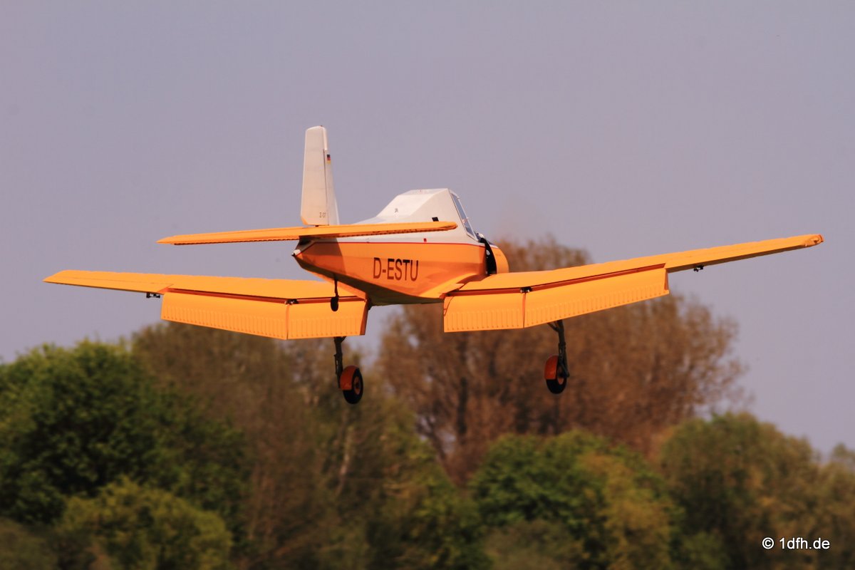 Modellflugtag Flugmodellsportgruppe Ertingen e.V. 08.05.2016