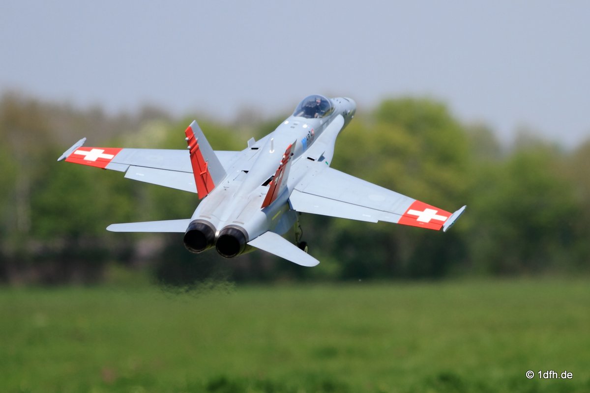 Modellflugtag Flugmodellsportgruppe Ertingen e.V. 08.05.2016