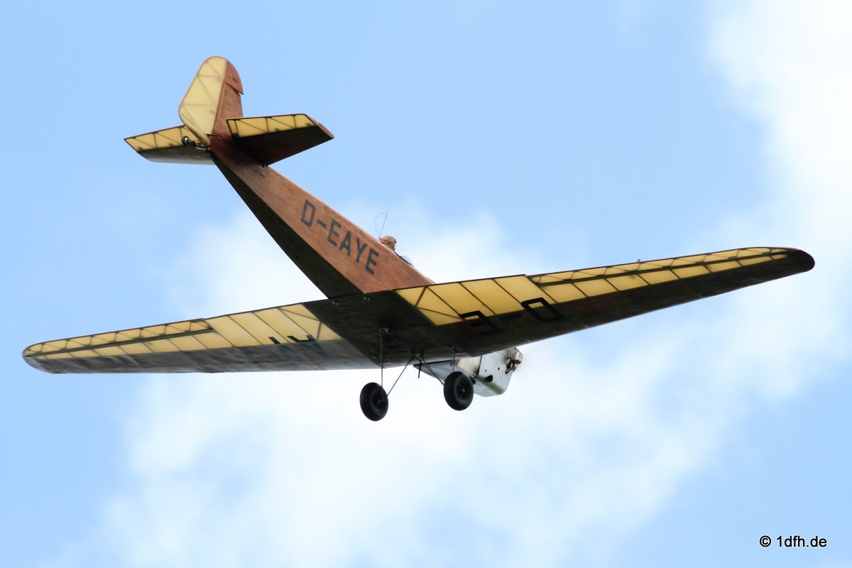 Modellflugtag Flugmodellsportgruppe Ertingen e.V. 08.05.2016