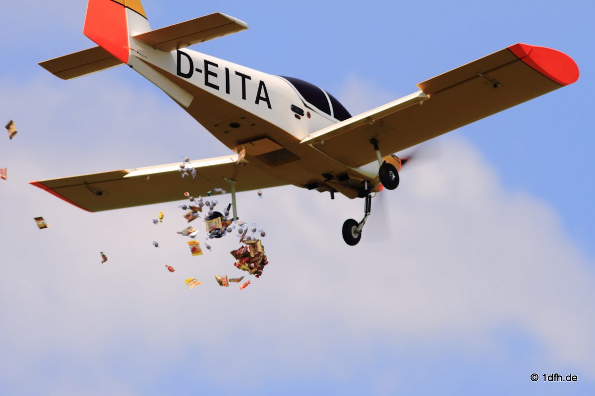 Modellflugtag Flugmodellsportgruppe Ertingen e.V. 08.05.2016