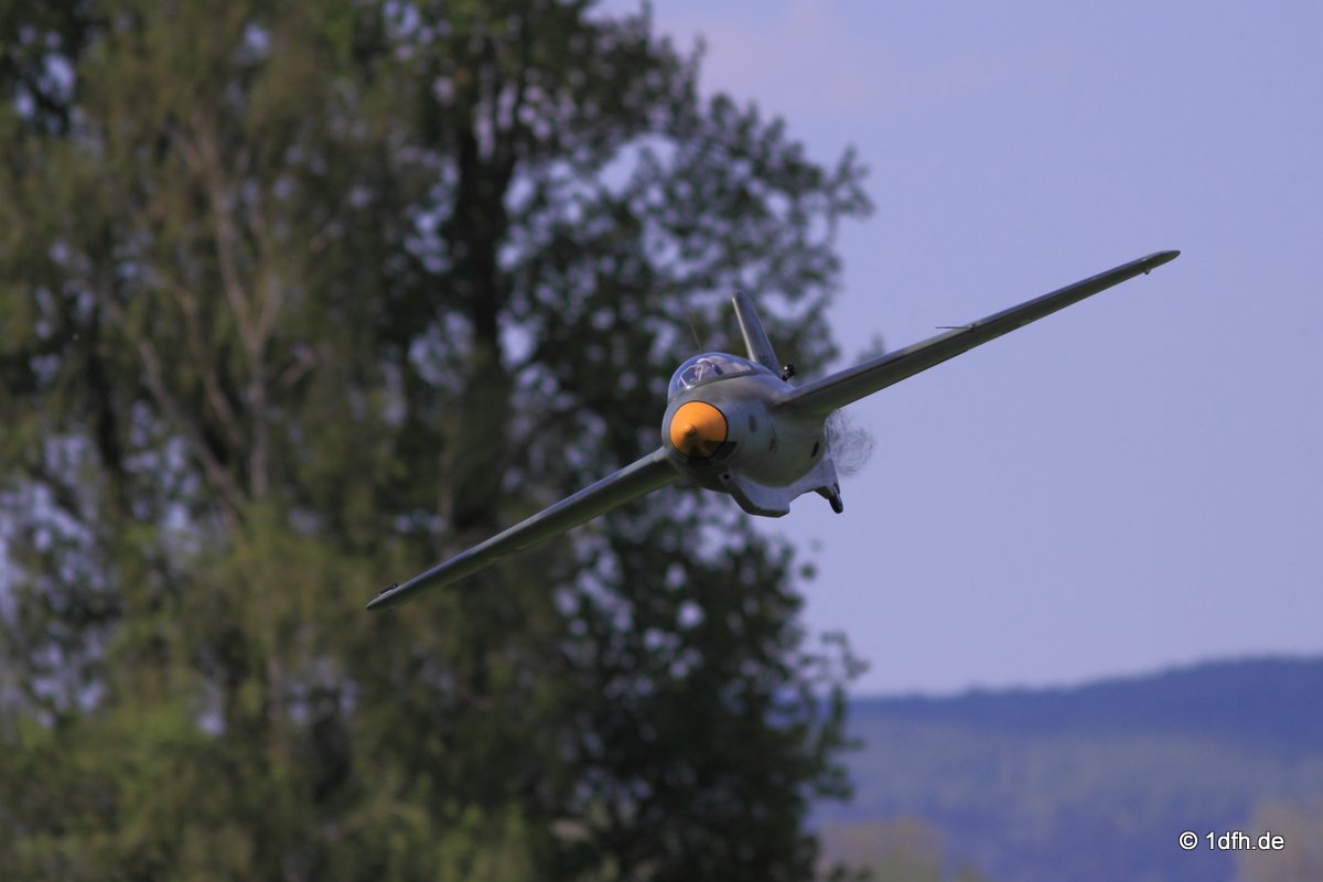 Modellflugtag Flugmodellsportgruppe Ertingen e.V. 08.05.2016