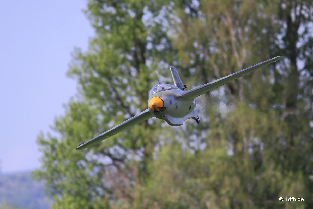 Modellflugtag Flugmodellsportgruppe Ertingen e.V. 08.05.2016