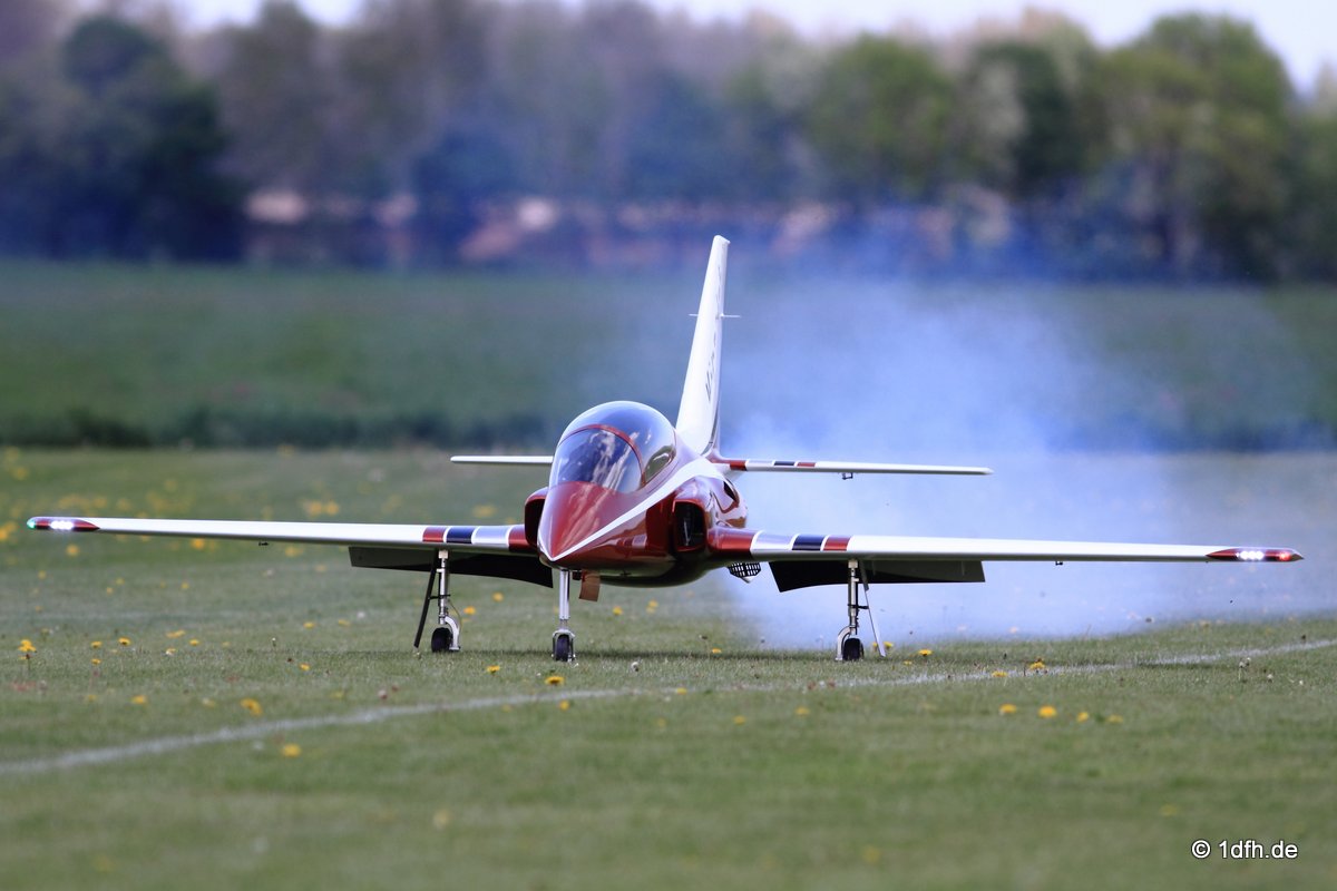 Modellflugtag Flugmodellsportgruppe Ertingen e.V. 08.05.2016
