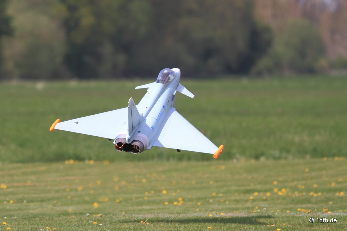 Modellflugtag Flugmodellsportgruppe Ertingen e.V. 08.05.2016