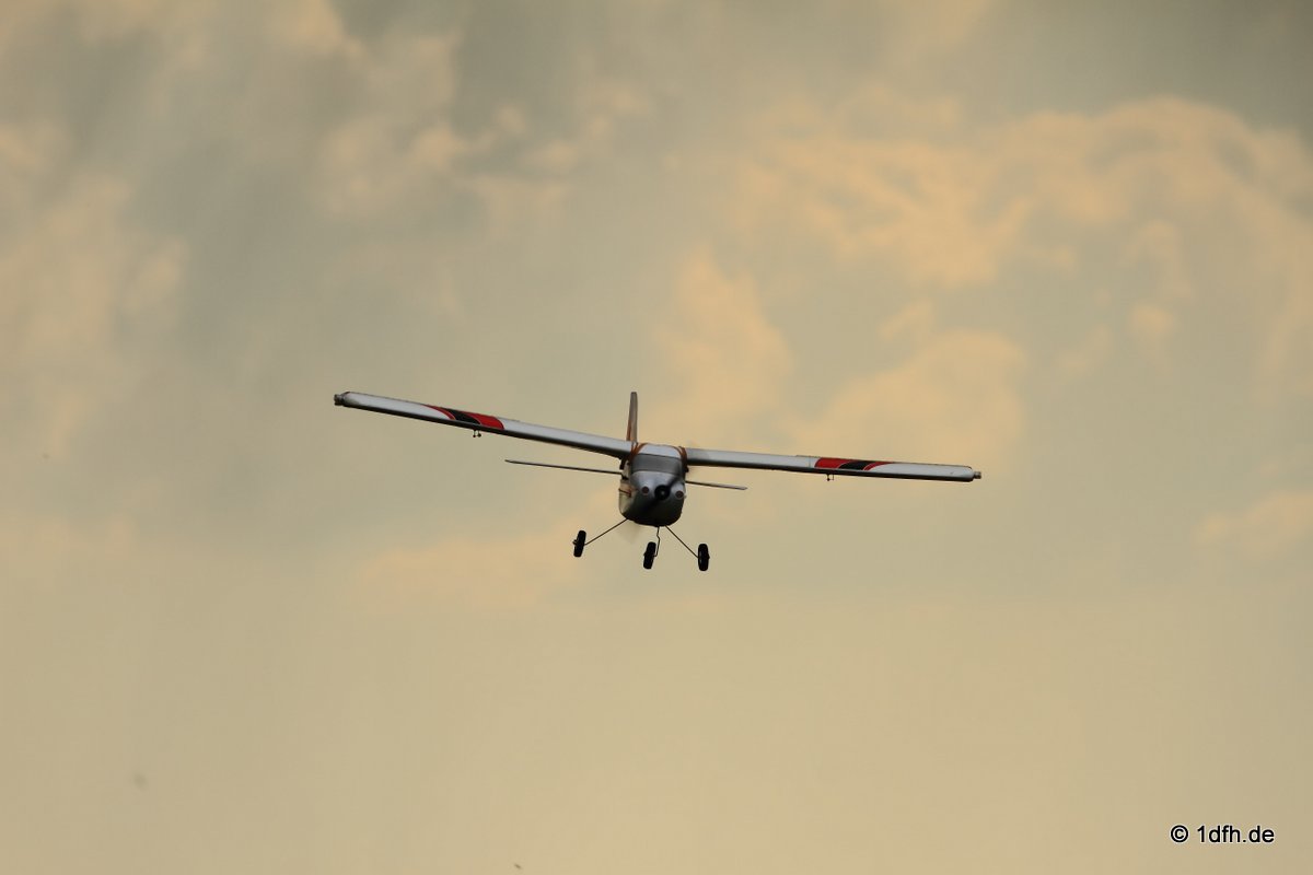 Modellflugtag Flugmodellsportgruppe Ertingen e.V. 08.05.2016