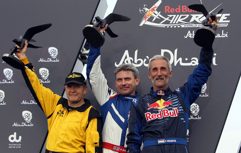 Nigel Lamb; Paul Bonhomme; Peter Besenyei - Race Day, Abu Dhabi