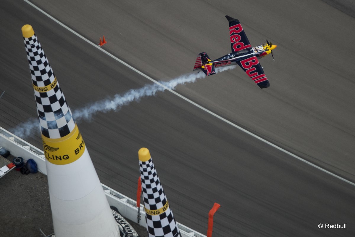 Kirby Chambliss of the United States performs during the finals of the eighth stage of the Red Bull Air Race World Championship at the Las Vegas Motor Speedway in Las Vegas, Nevada, United States on October 18, 2015.