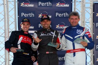 98161118DM031_Winners_Race_