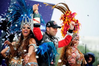 98708148DM008_Hannes_Arch_R