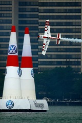 101571570DM031_Paul_Bonhomm